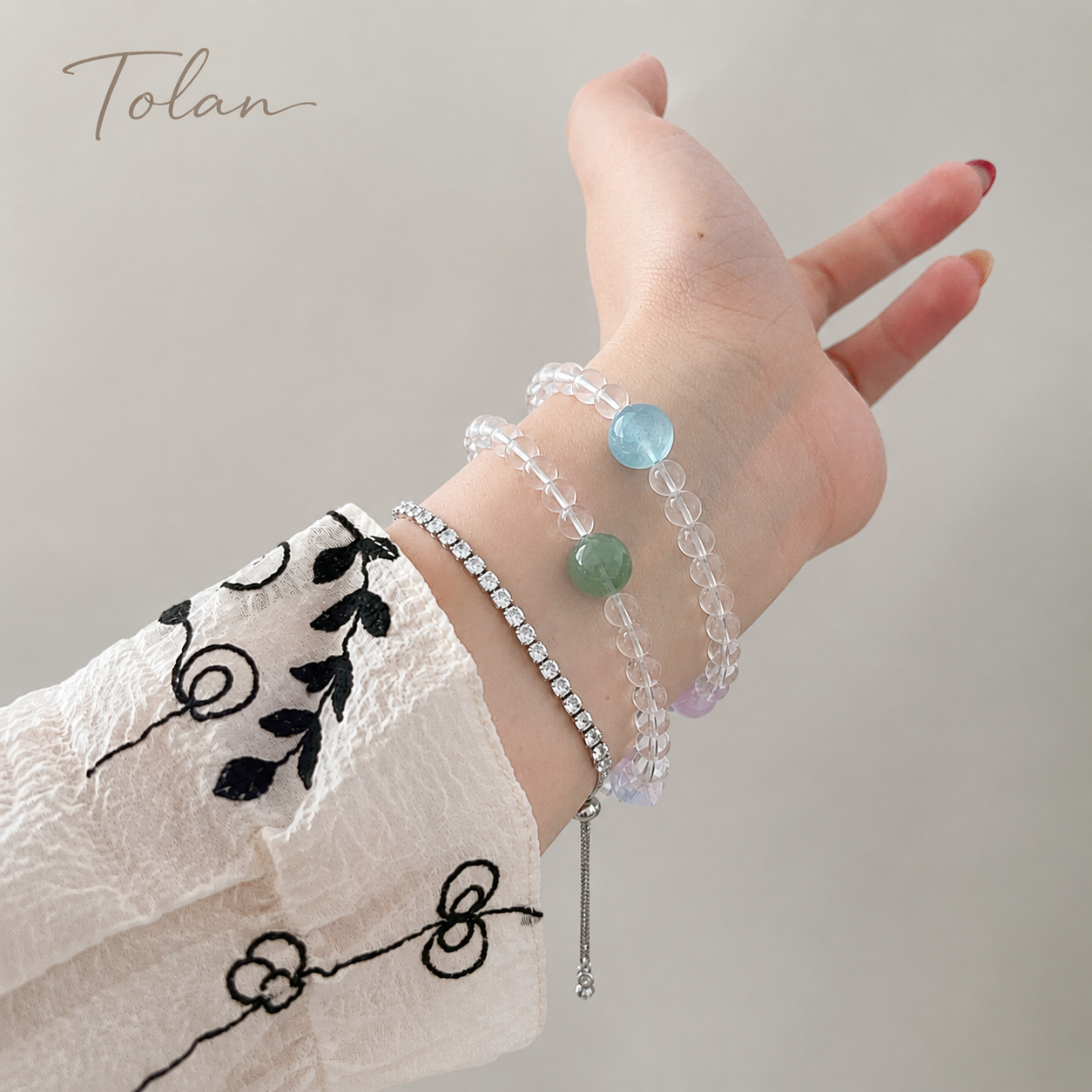 Tolan Soft Morning Crystal Bracelet